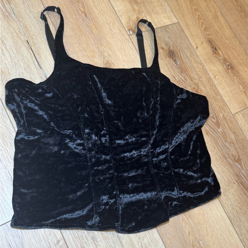 Cacique Black Velvet Corset Cami Top – Size 26/28
